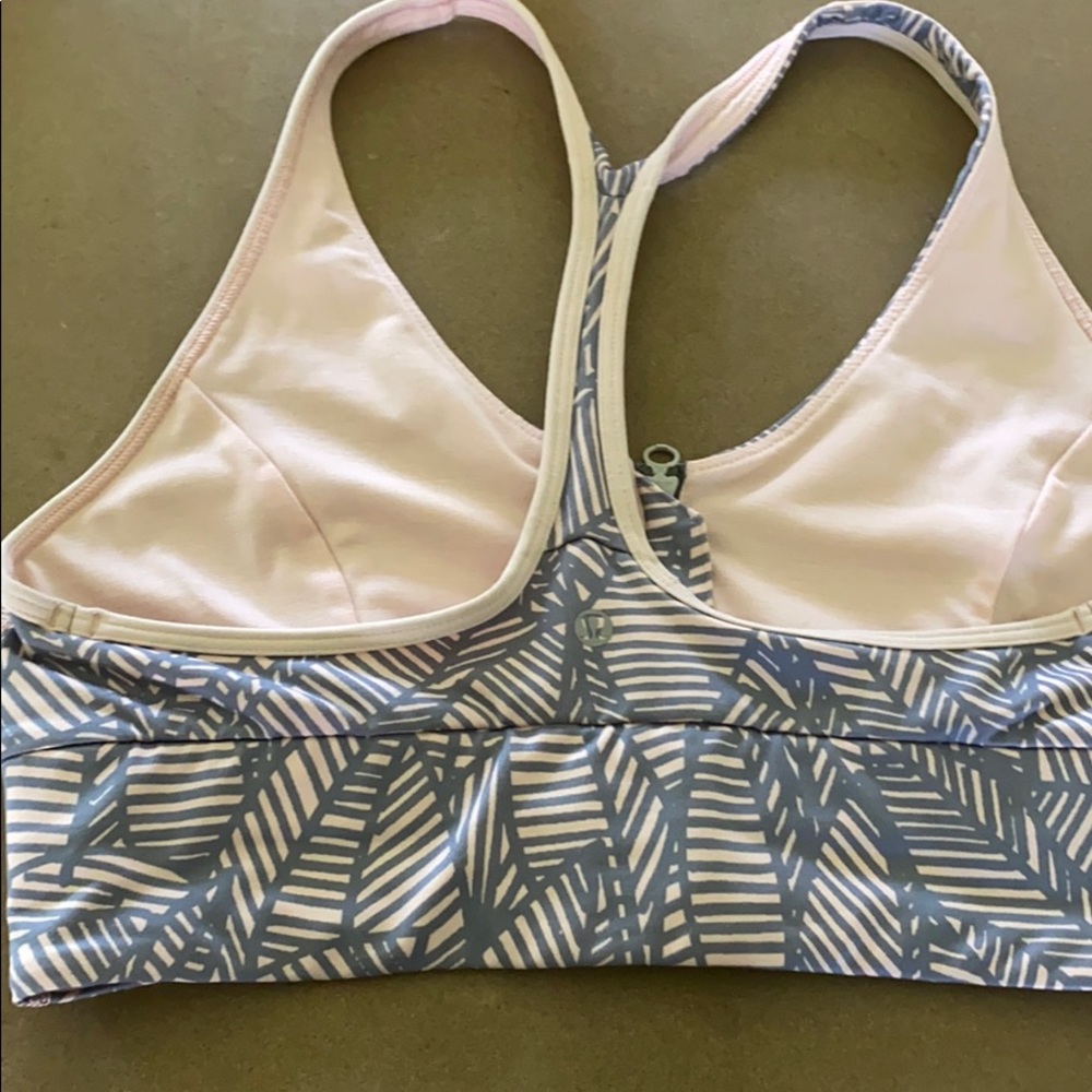 LULULEMON 🍋 zip bra top - Picture 4 of 5